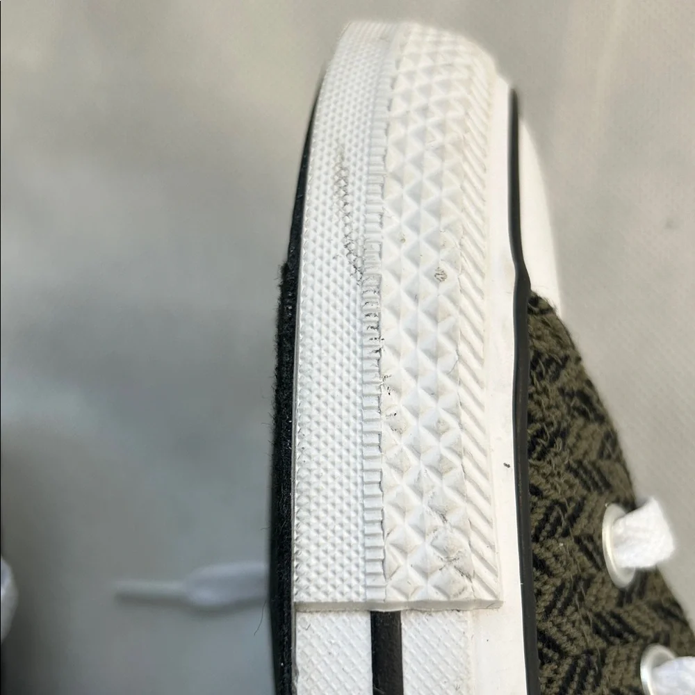 Women’s size 11 Converse Chuck Taylor All Star High 'Herringbone - Utility' - Picture 12 of 14